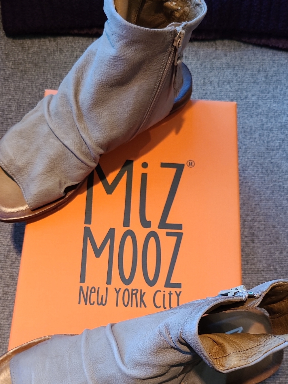 Miz Mooz Taupe Women's Open-Toe Leather Sandal Size EU 40 = USA 9-9.5 - Picture 3 of 10